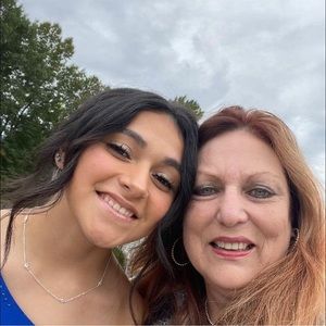 Meet your Posher, Lee ann